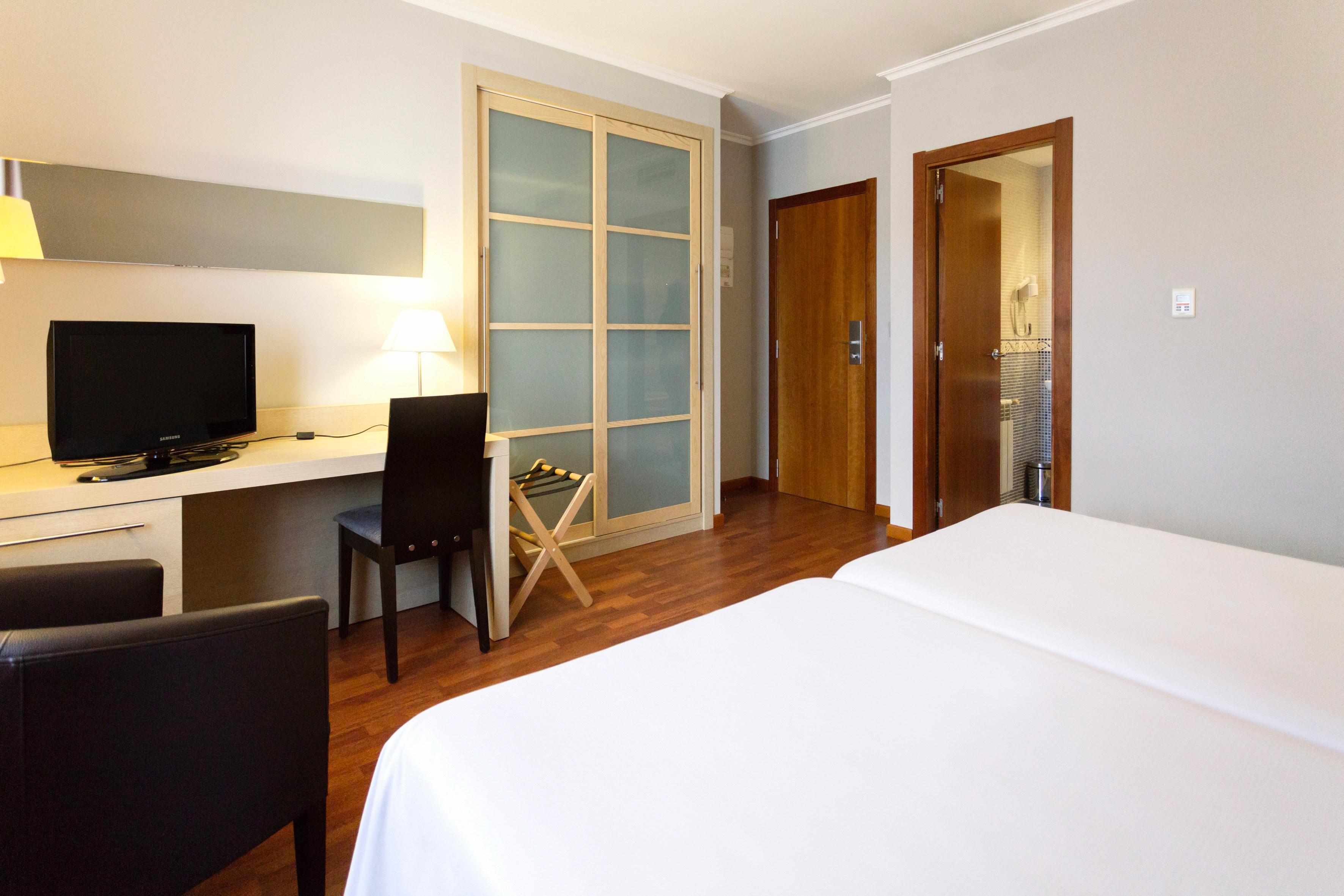 Hotel Valencia Ferrol Kültér fotó
