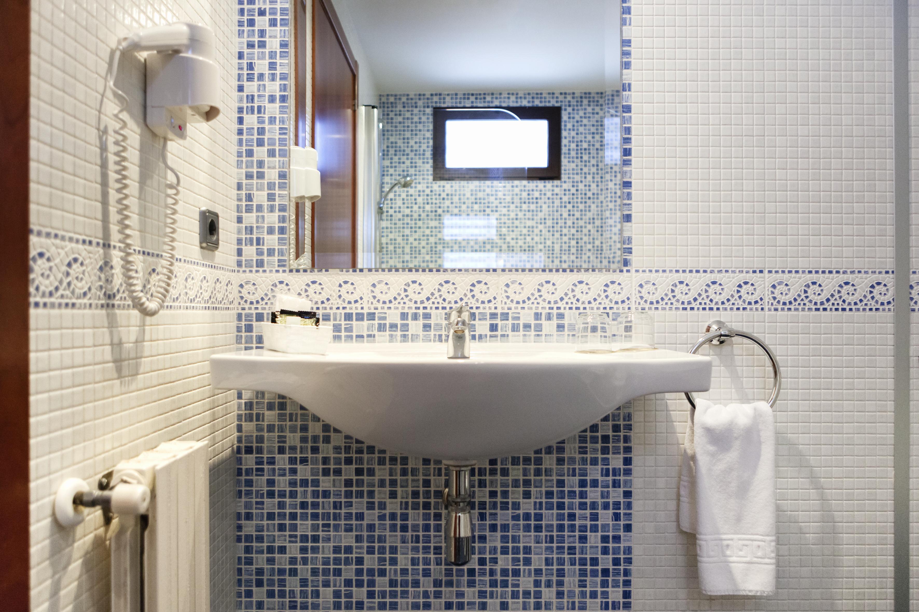 Hotel Valencia Ferrol Kültér fotó